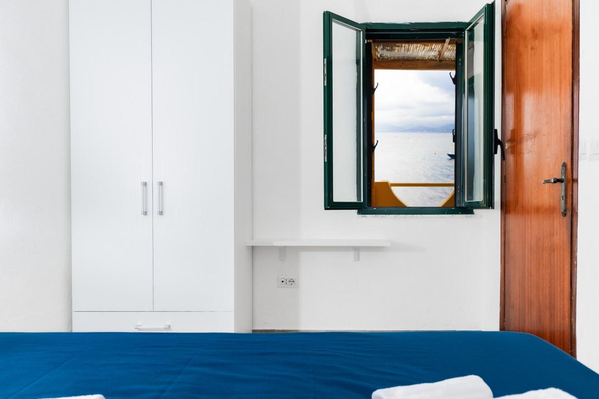 Riva Smeralda Camping Lodge มิลาซโซ ภายนอก รูปภาพ